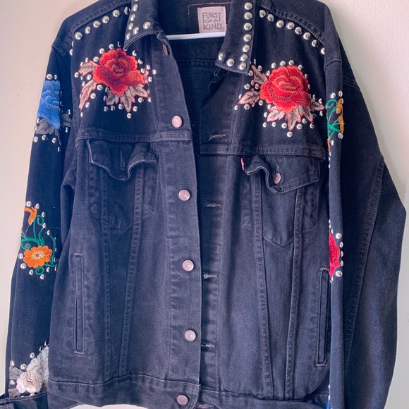 BLACK FLOWER/STUDDED JACKET JACKET - Picture 1 of 4